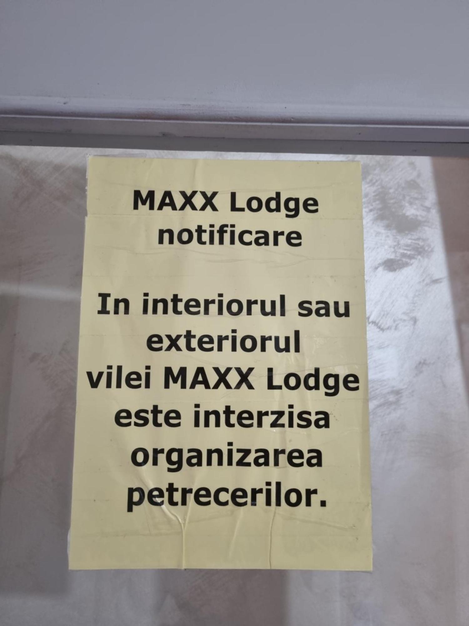 MAXX Lodge Bacău Buitenkant foto