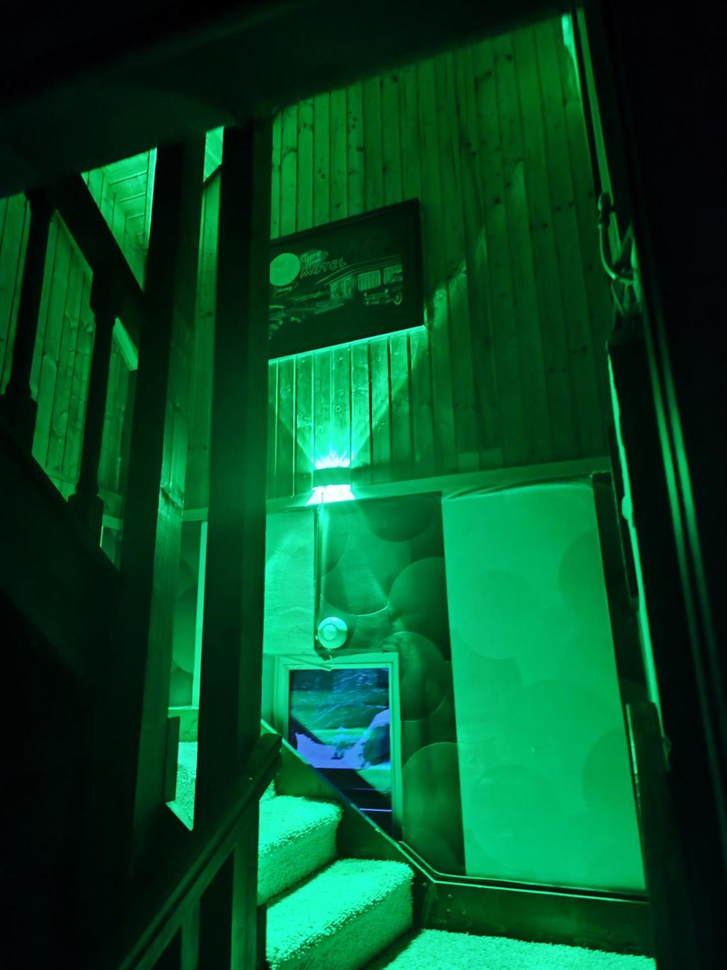 MAXX Lodge Bacău Buitenkant foto
