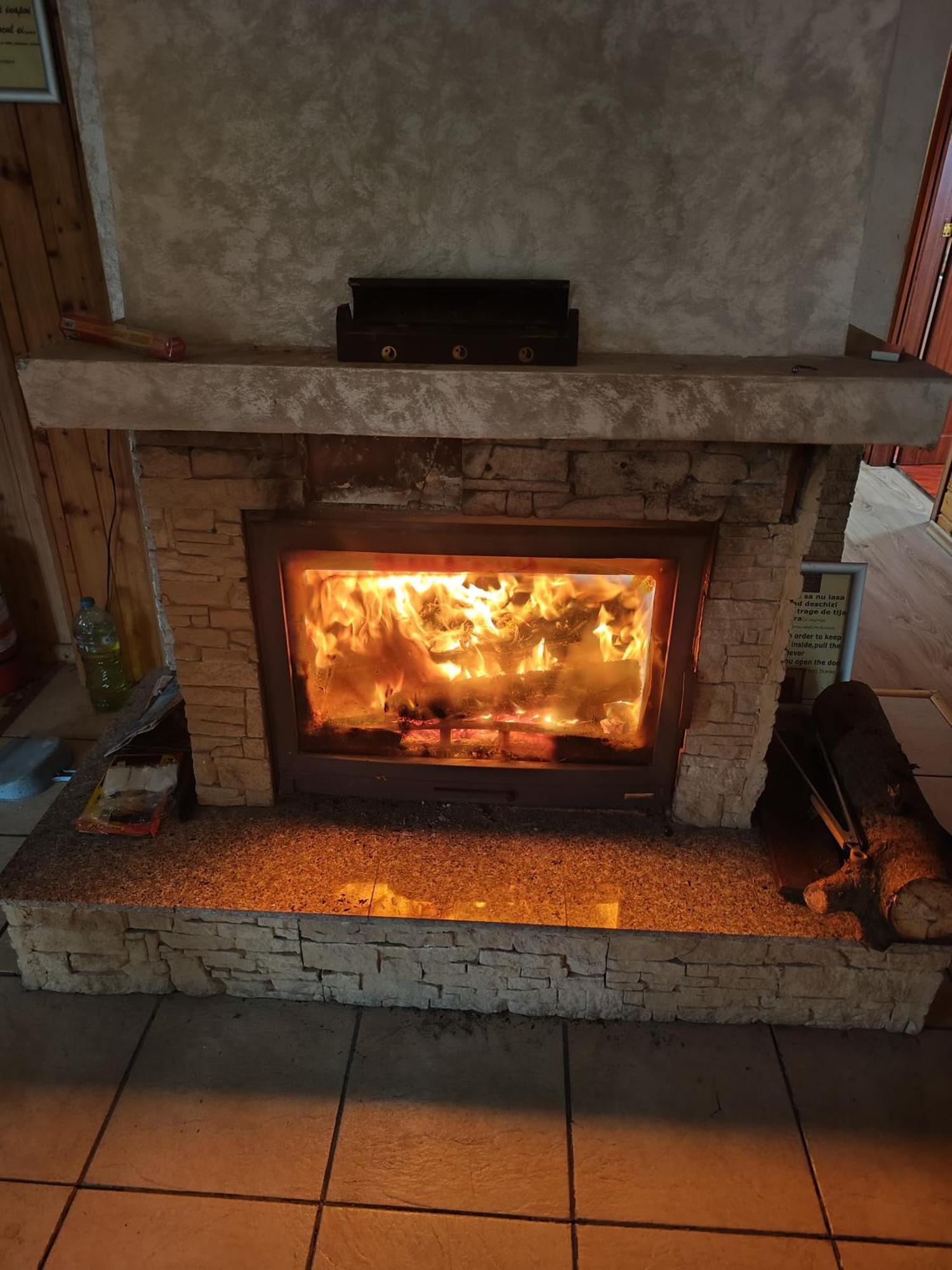 MAXX Lodge Bacău Buitenkant foto