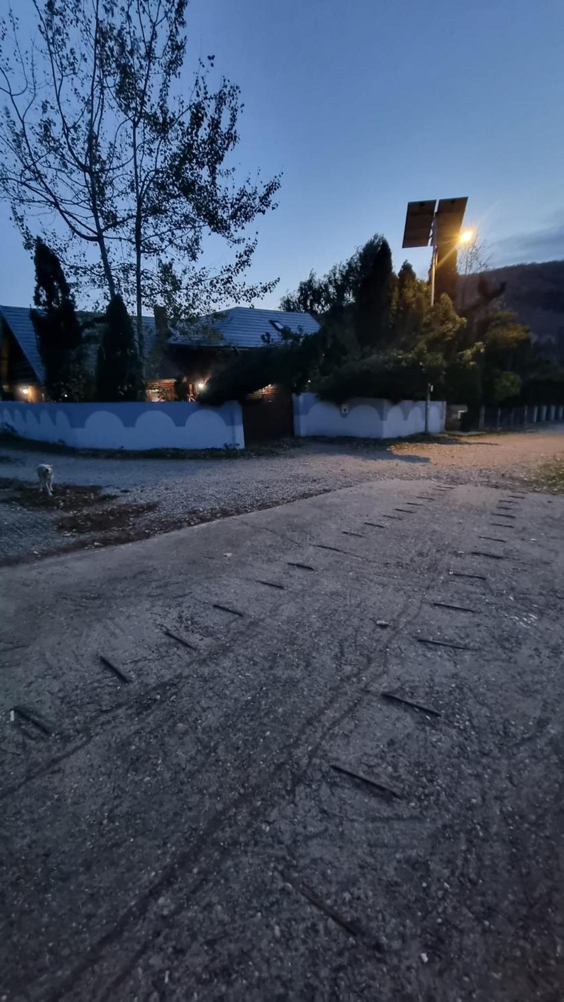 MAXX Lodge Bacău Buitenkant foto