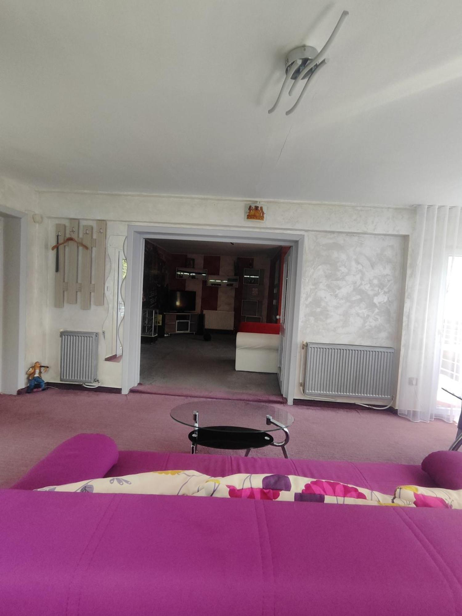 MAXX Lodge Bacău Buitenkant foto